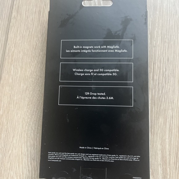 KATE SPADE‎ Protective Case Magsafe For IPHONE 16 White Clear Hearts - Picture 5 of 5